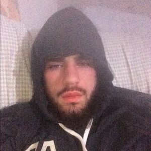 Meet your Posher, Zac